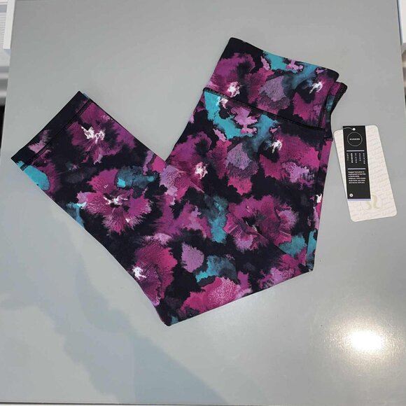 Lululemon Wunder Under Crop III Midnight Bloom Black Deep Fuschia - NWT - Size 8 - Picture 4 of 6